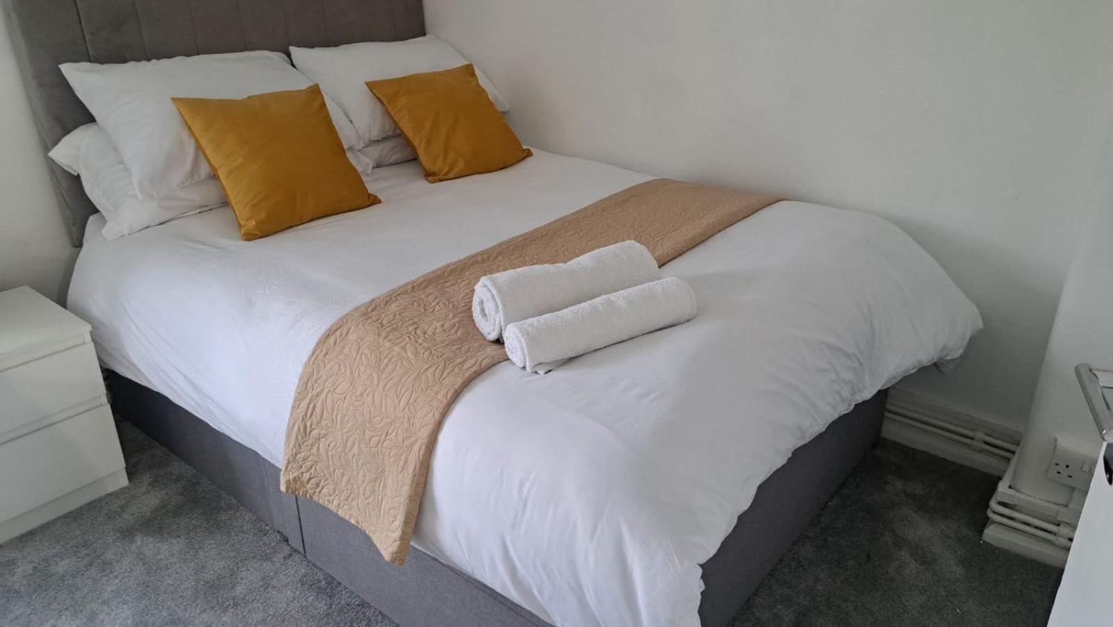 Tooting Lodge London - Cosy 2 Bedroom House With Garden, 5 Mins Walk To Tube Station Zewnętrze zdjęcie