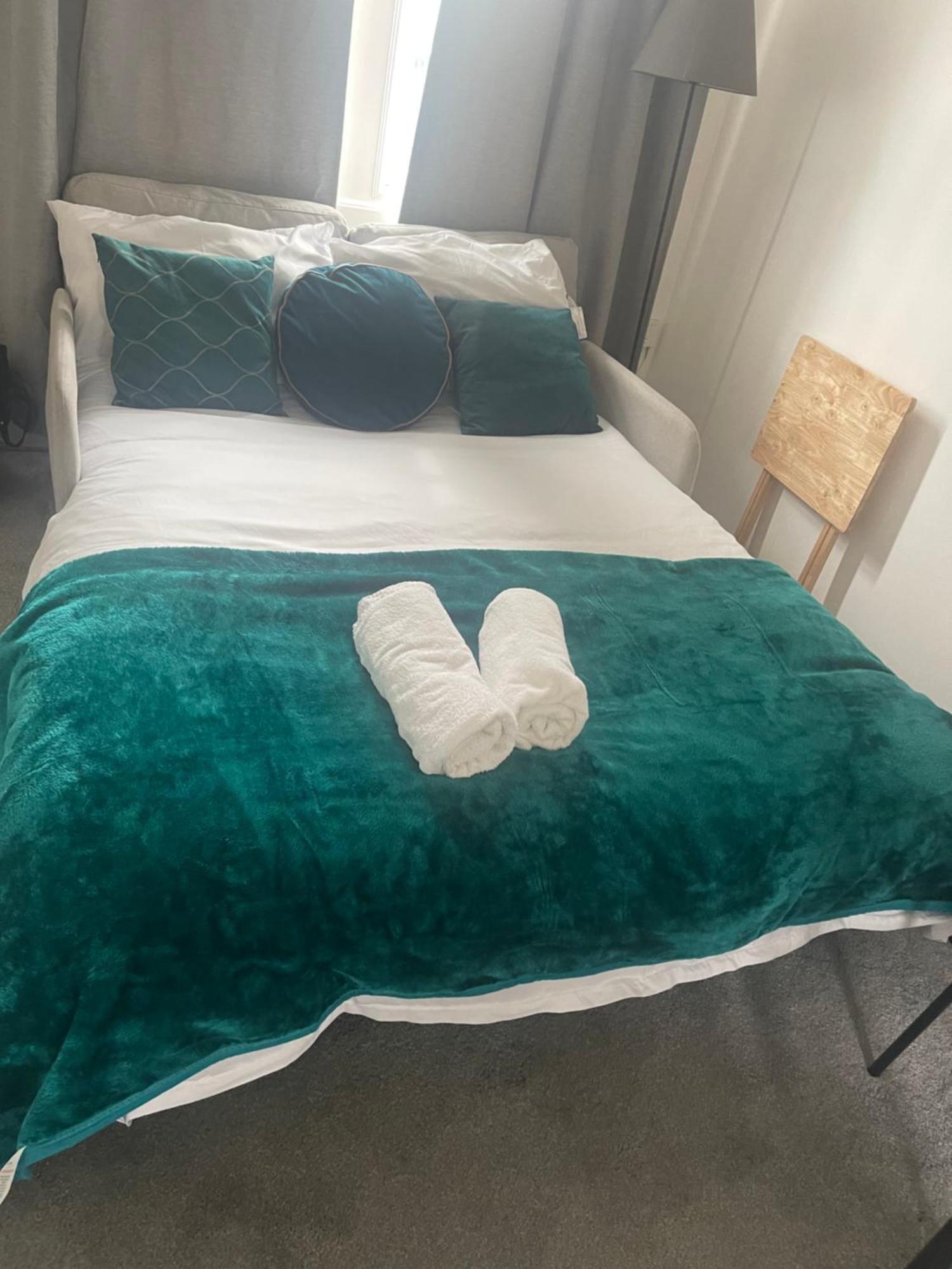 Tooting Lodge London - Cosy 2 Bedroom House With Garden, 5 Mins Walk To Tube Station Zewnętrze zdjęcie